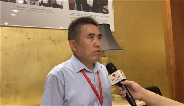 郝連根.jpg